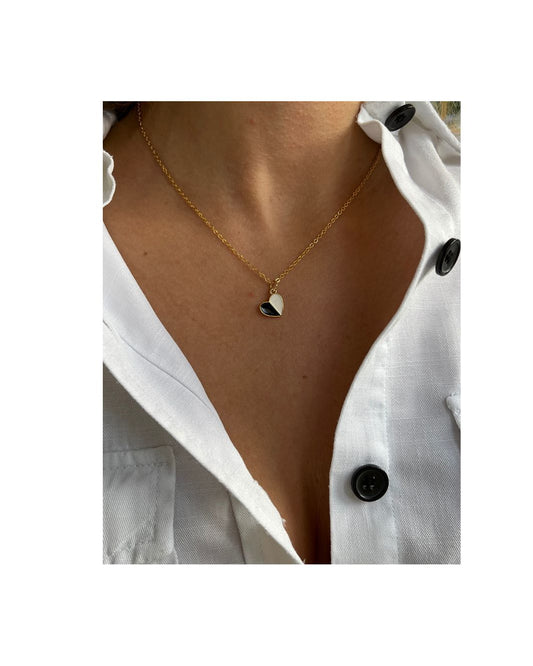 Enamel Heart Necklace Black&White